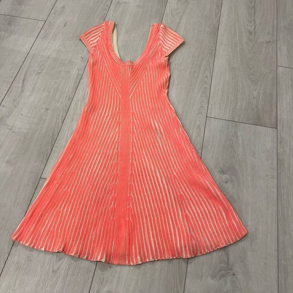 Free People Neon pink scoop neck sweater dress size xs